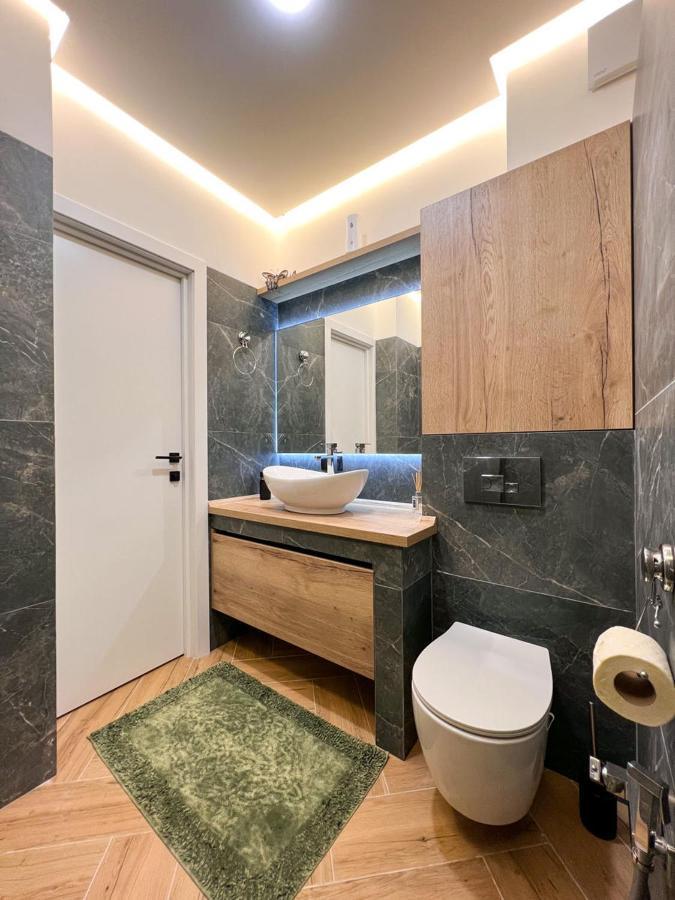 Renthouse Apartments Neoclassic Kişinev Dış mekan fotoğraf