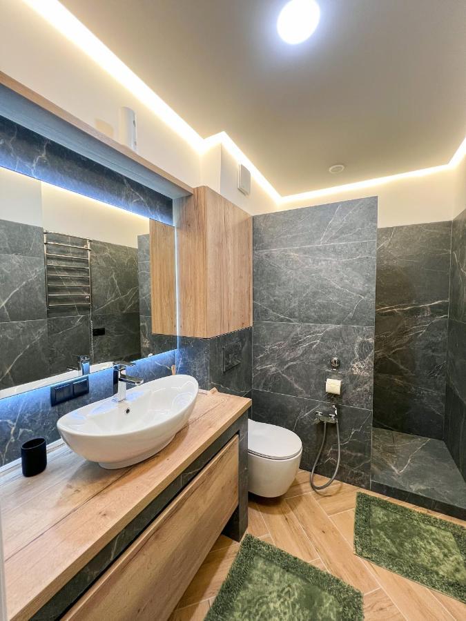 Renthouse Apartments Neoclassic Kişinev Dış mekan fotoğraf